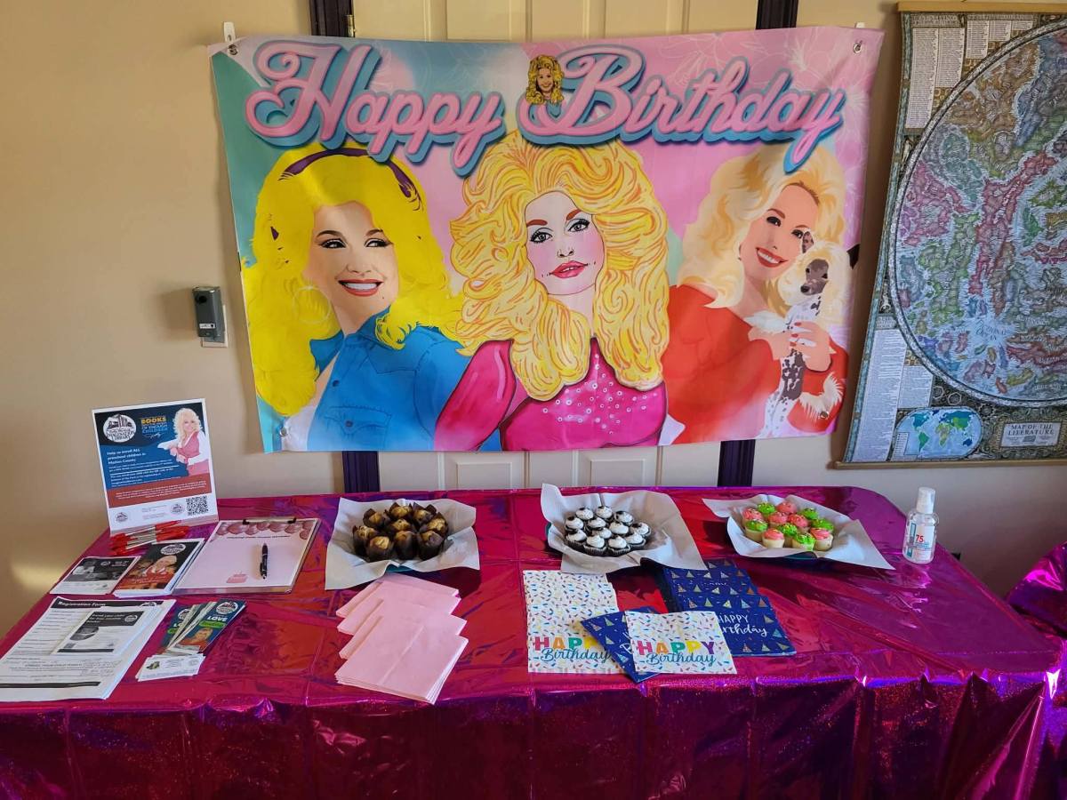 Dolly Parton’s Birthday Celebration at Ozark Campfire Coffee