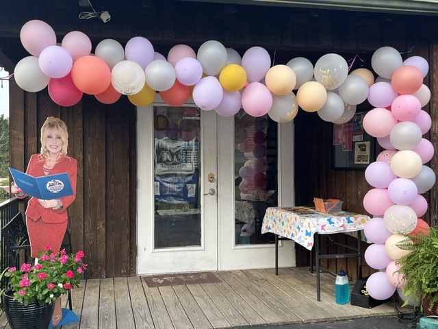 Dolly Day Celebration at Ozark Campfire Coffee and Books